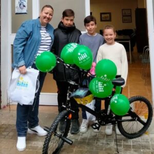 Ya tenemos ganadores del sorteo de la bicicleta infantil